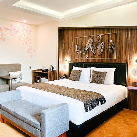 Oak Tree Urban Hotel Jakarta Exterior foto